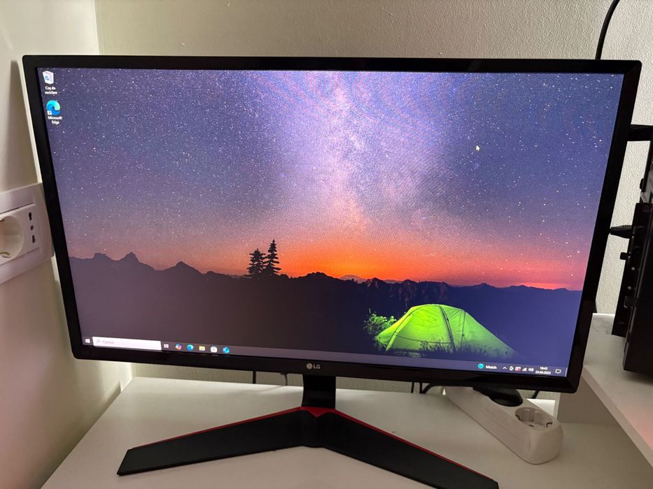 PC Complet Ryzen 5, 16GB RAM, GT 730 + Monitor LG + Tastatură & Mouse