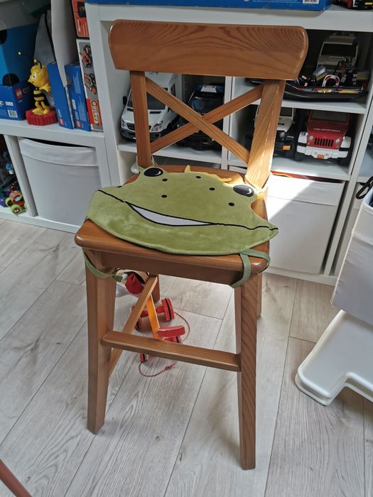 Scaune de copii din lemn inaltime sezut 52 cm
