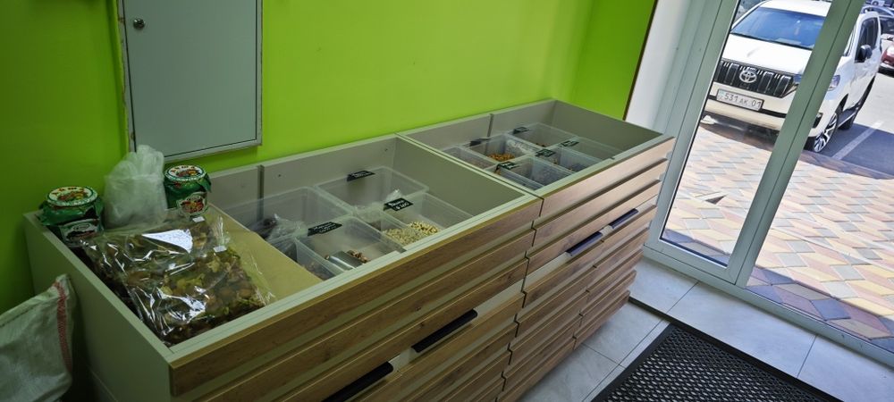 Витрины для овощей и фруктов. Из качественного материала