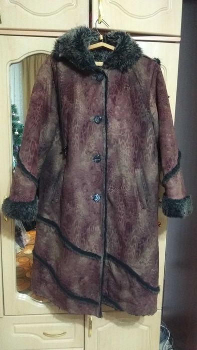 Дубленка меховая женская 48-50 разм.