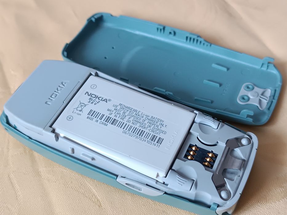 NOKIA 3410 сотовый телефон