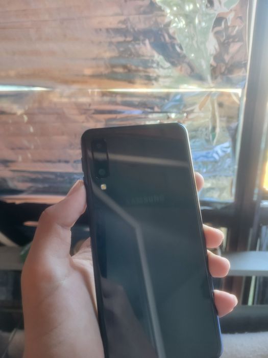 Samsung A7 64/4 В хорошем состоянии