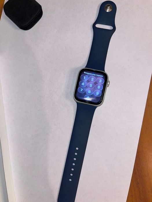 Apple Whatch Se (GPS + Cellular, 2го, поколения)