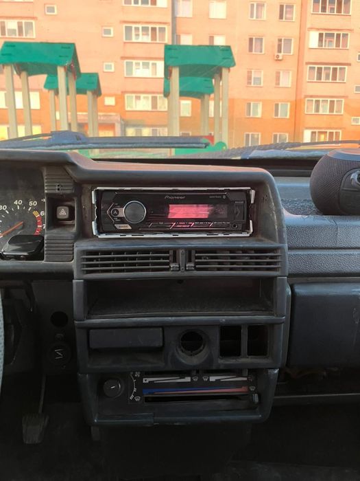 Продам магнитофон пионер