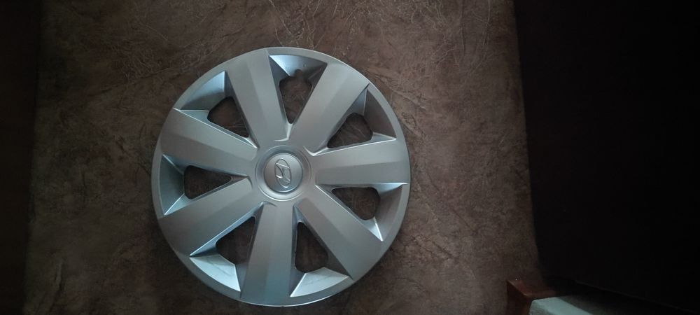 Продам колпак на Hyundai