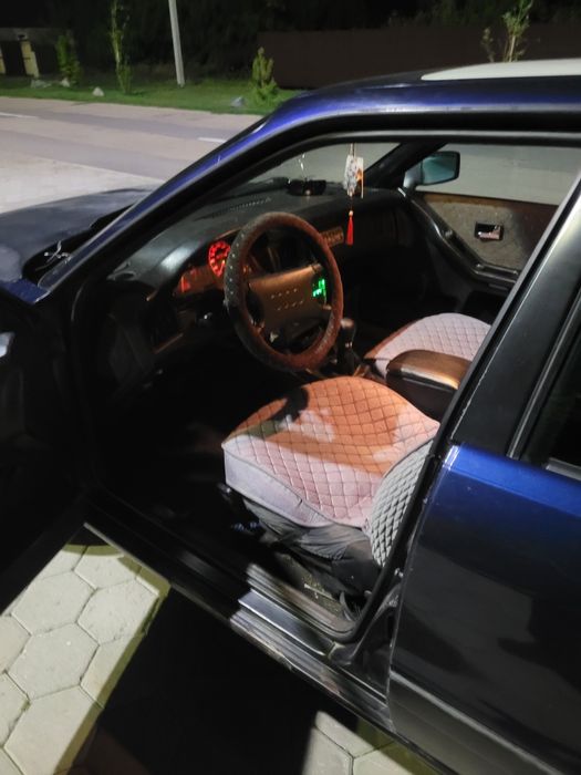 Ауди 80 б3 хорошем состоянии