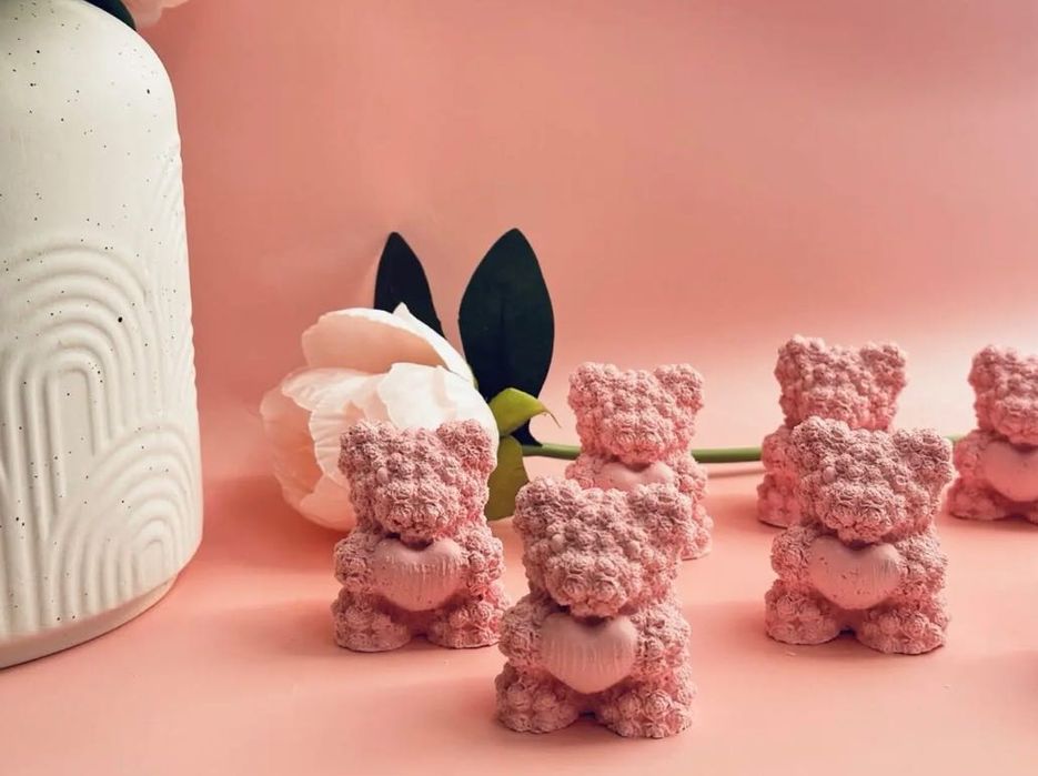 Гипсови фигурки мече/цветя/бебе за погача или кръщене