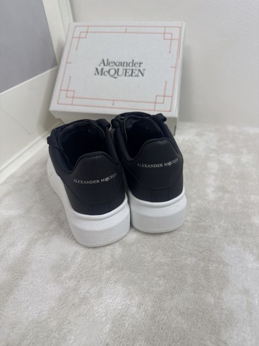 Adidasi Alexander Mcqueen pentru copii / Marimi 20-34