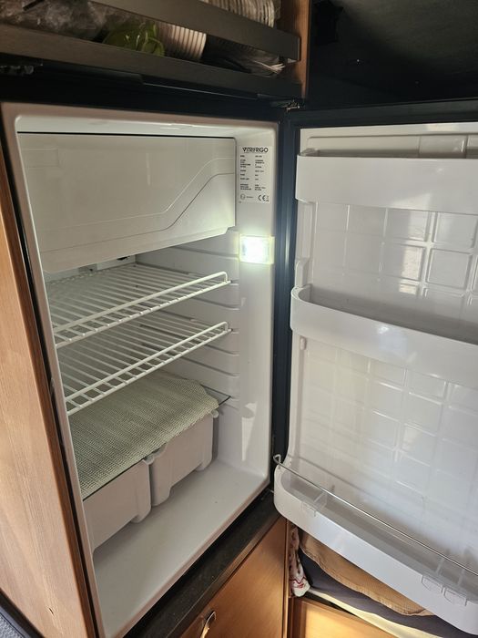 Vand sau schimb Autorulota Campervan Weinsberg