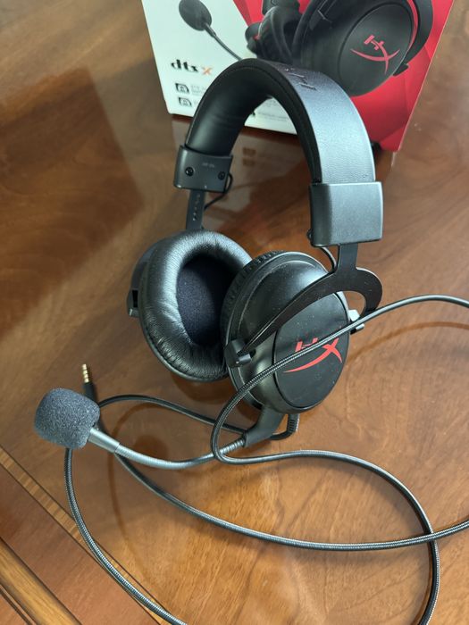 Игровые наушники HyperX