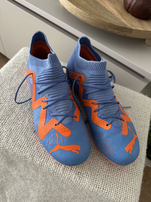 Incaltaminte pentru fotbal