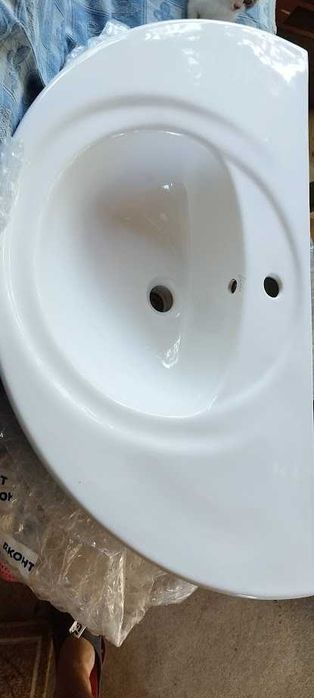 продавам мивка с ботуш