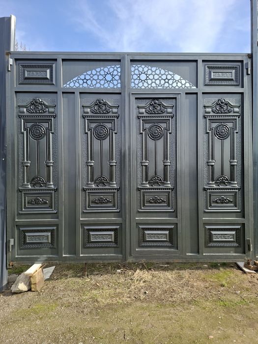 Arzon darvoza sotiladi