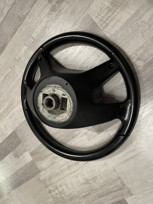 Mercedes Волан C 220 Facelift  w204 w166 w212 - минимални забележки