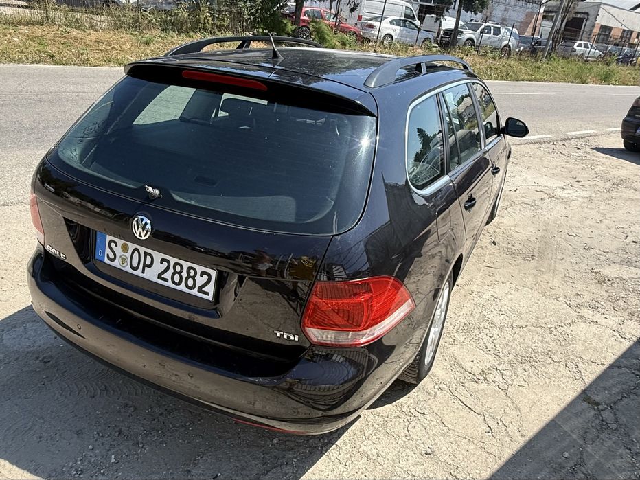 Golf 5 break 1.9 diesel    2100€ fix