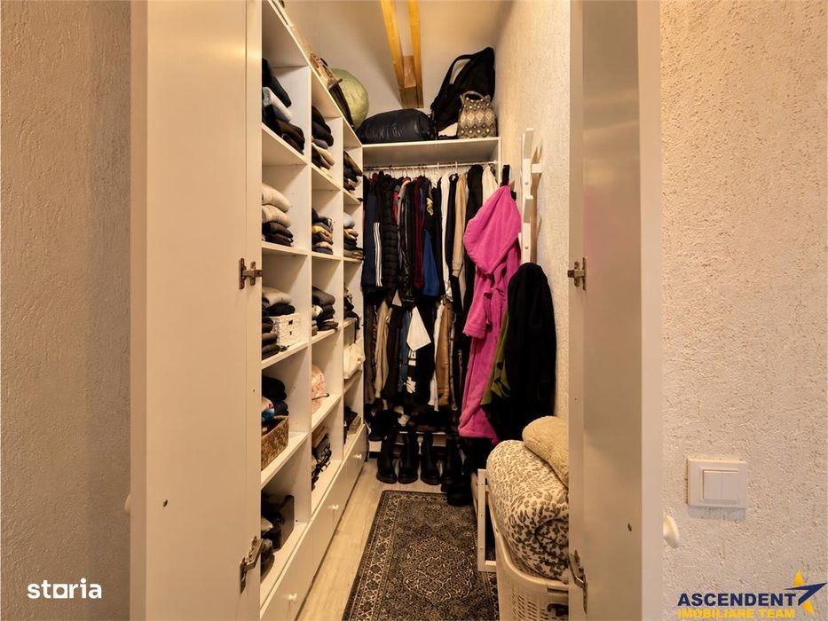 Penthouse elegant, terasa panoramica, 146mp, parcare privata, Unirii,