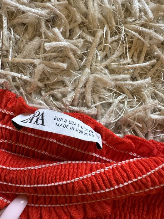 top zara rosu marimea S