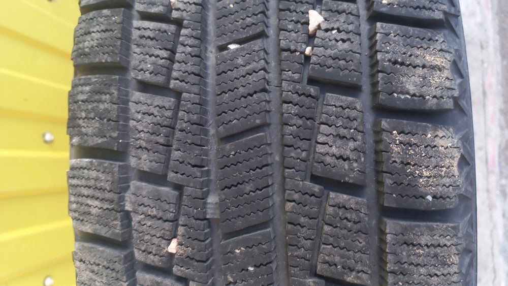 Продам один баллон Hankook