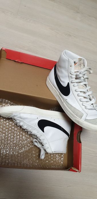 Nike Blazer Mid 77'
