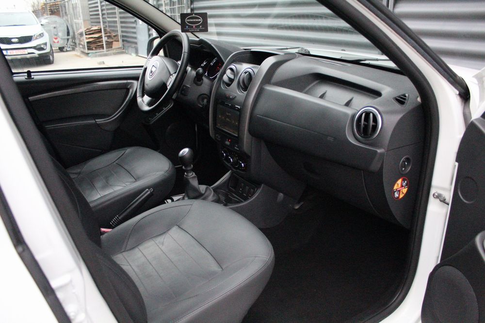 Dacia Duster 2016 1.5dci 110cp Euro 6 Model Prestige