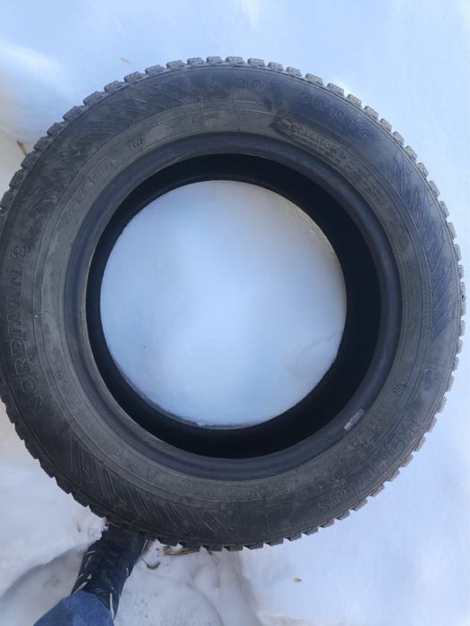 Продам зимнюю резину
