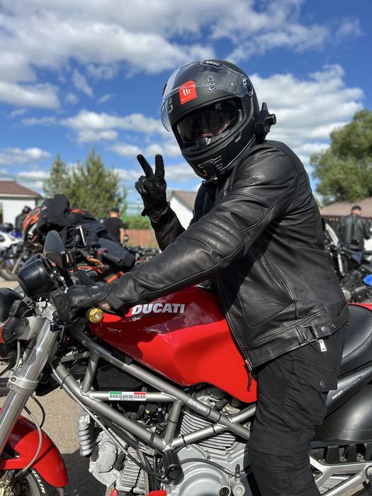 Ducati Monster 800 i.e