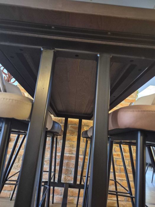 Set mese și scaune din lemn masiv stejar (ideale pentru sufragerie, pub sau restaurant)