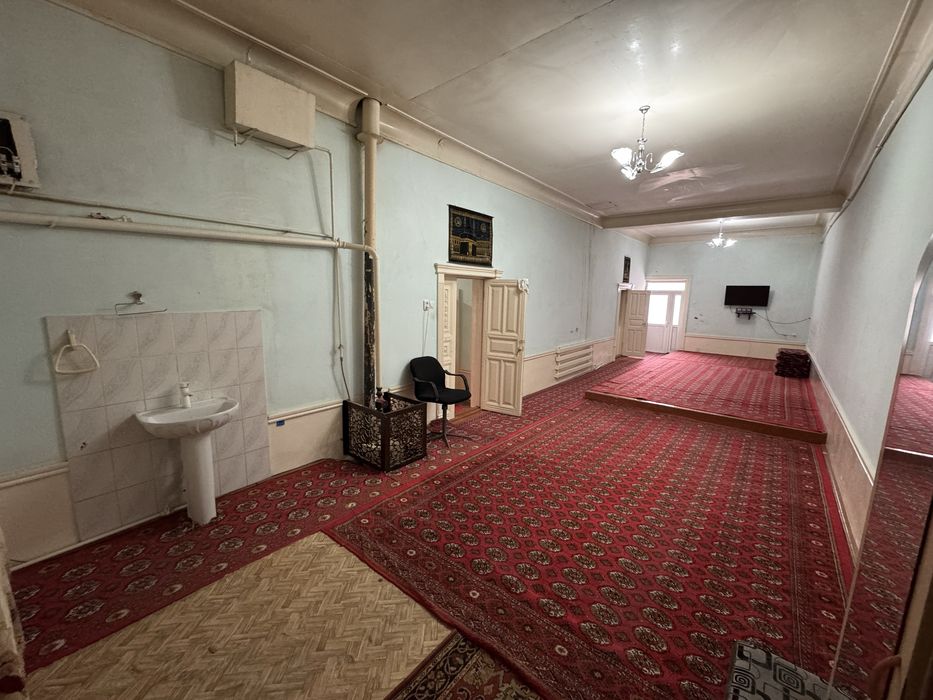 Ховли жой сотилади зудлик билан