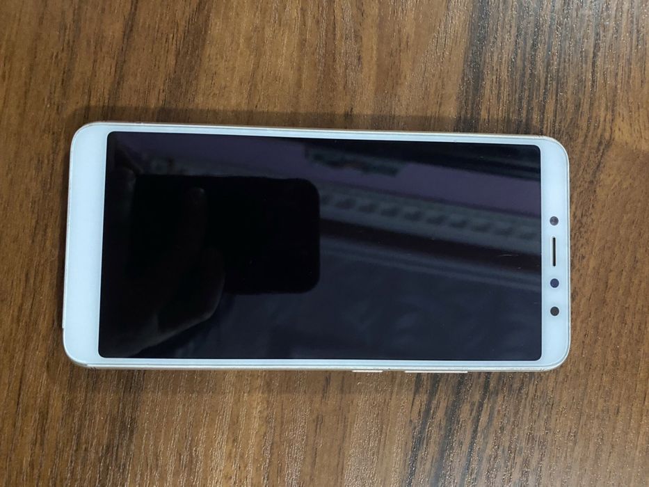 Redmi s2 yaxsh telefon