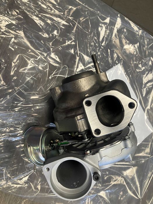 Турбо за BMW 530d E60 218HP  GAR725364-4 GTA2260v