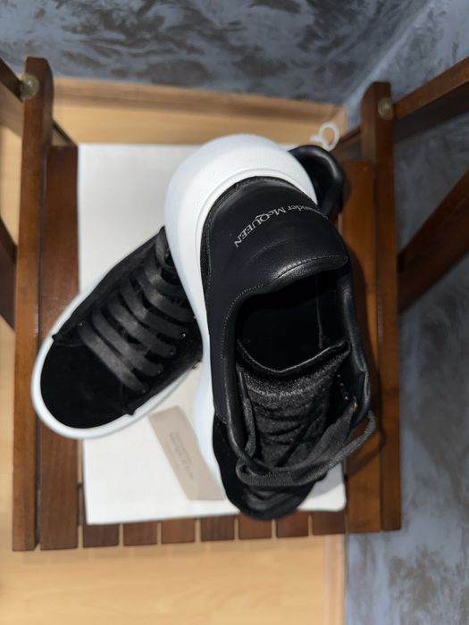 Alexander McQueen catifea 45