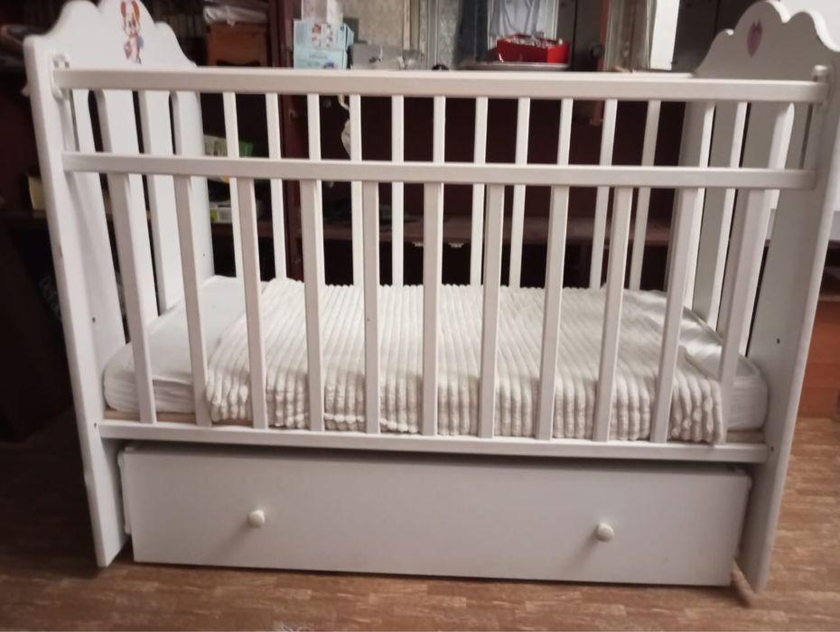 Кроватка детская