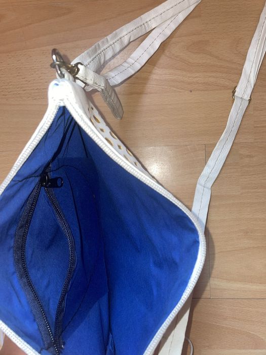 Дамска чантичка.