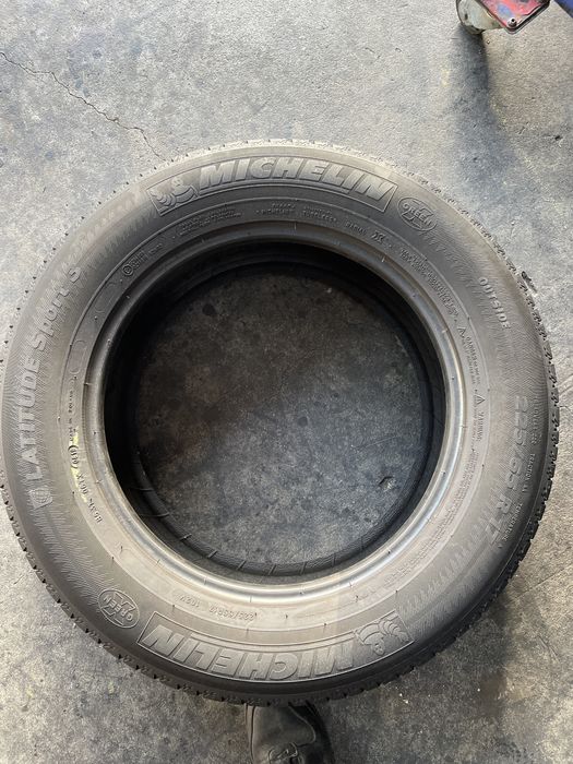 225/65/17 Michelin