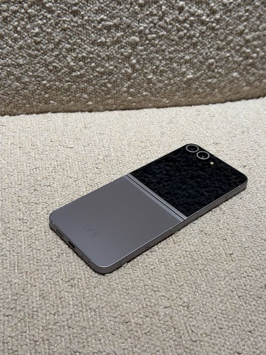 Samsung Galaxy Flip 6 256gb