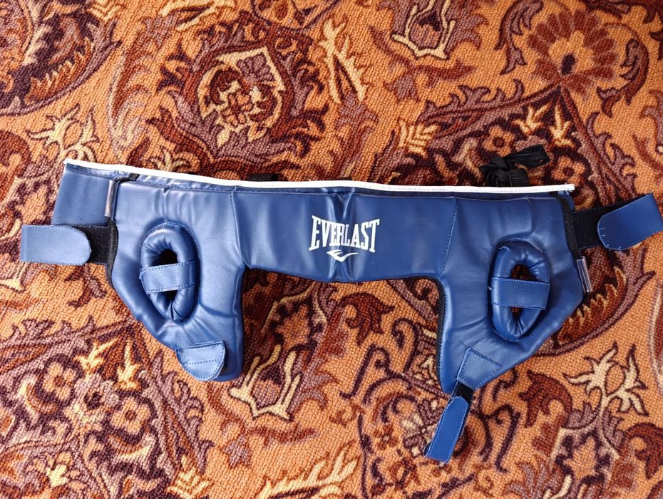 Боксёрский шлем новый