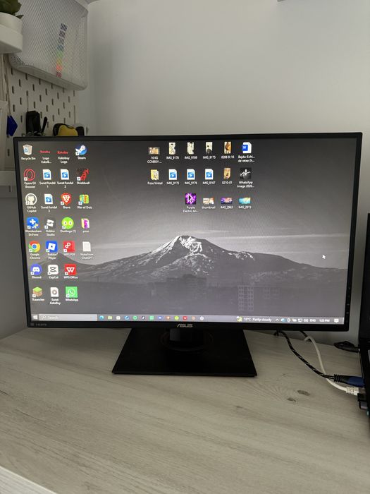 Monitor Gaming LED TN ASUS VG278QF, 27", Full HD, DP, DVI, 165Hz, FreeSync, negru