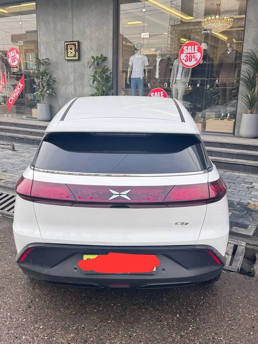 Electromobil Xpeng g3 460i yurgan prabeg 96.000