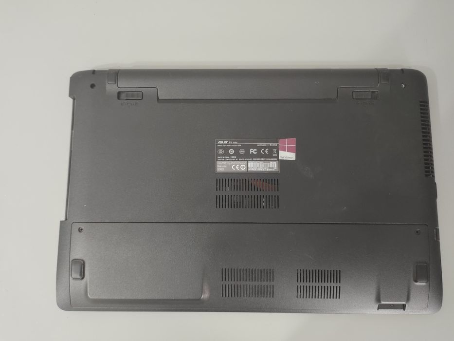 Ноутбук Asus x550j