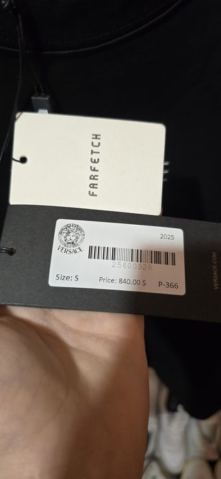 Vând tricou versace