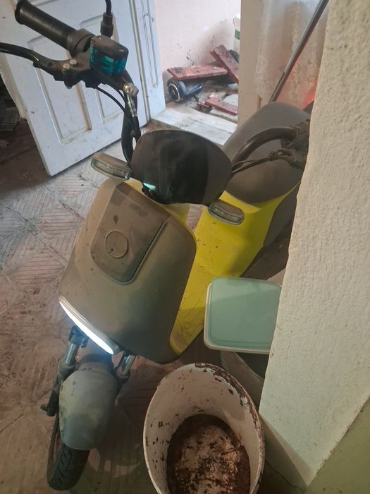 Продавам ел.скутер