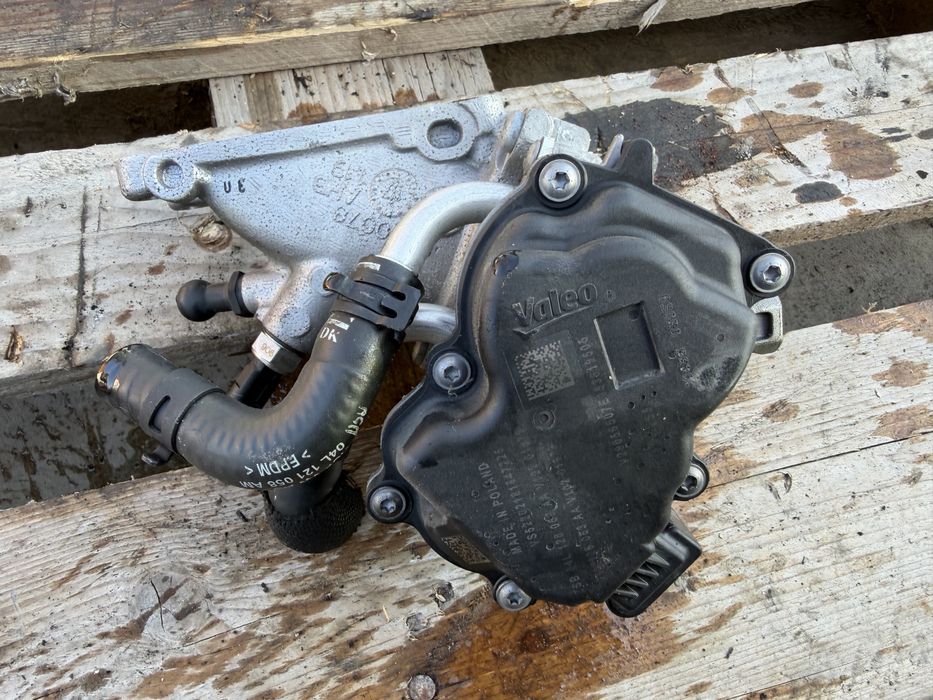 Дроселова клапа за 2.0 TDI (DFG/DFGA/DFGC) – 04L128063