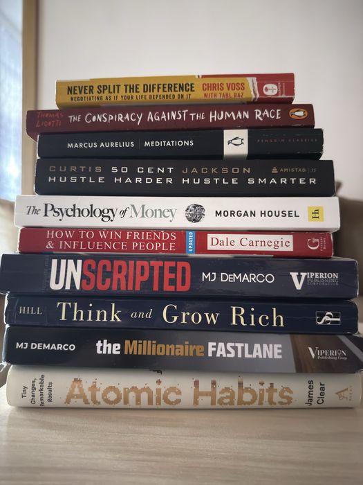 Книги на английски език