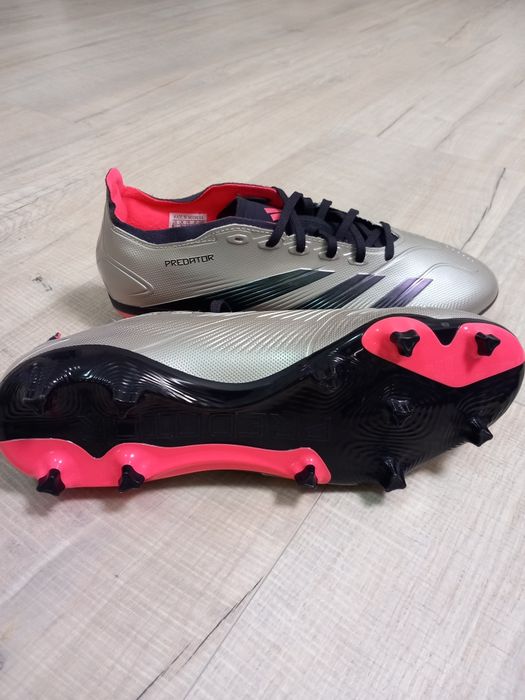 Футболни бутонки ADIDAS PERFORMANCE  predator league firm ground
