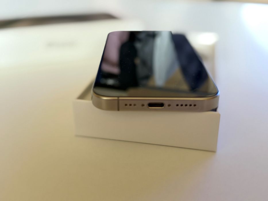 Iphone 15 PRO 256gb