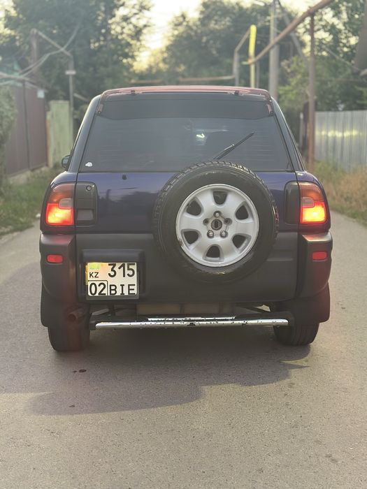 Продам тойота рав 4