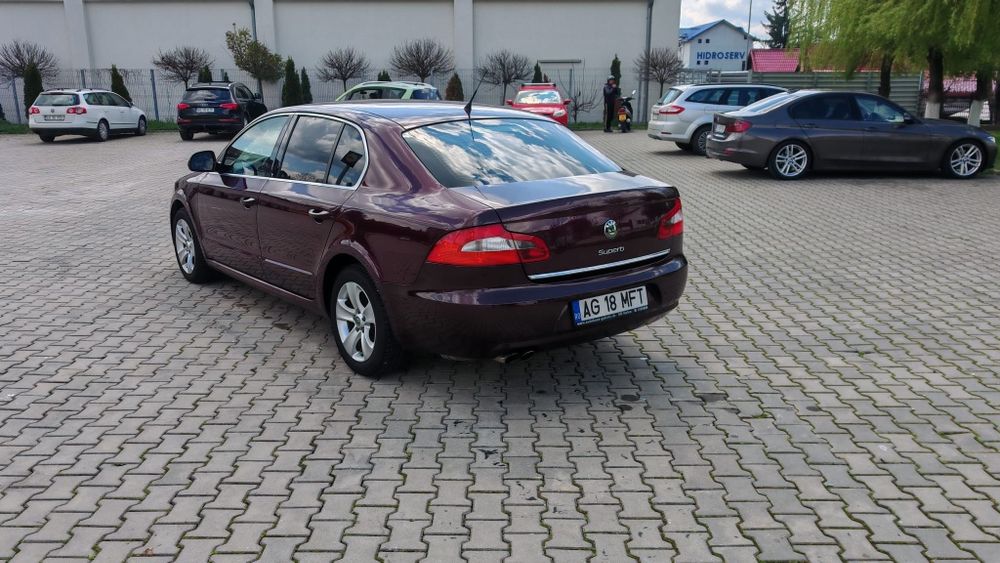 SKODA Superb 2009 — imagine 3