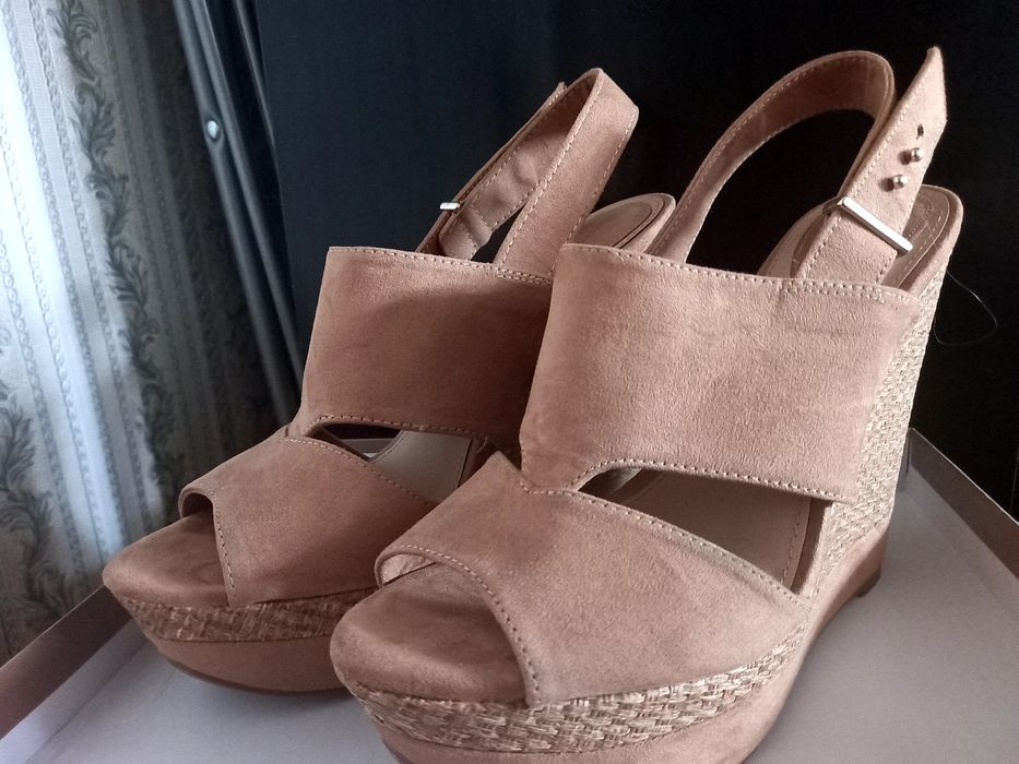 босоножки женские летние