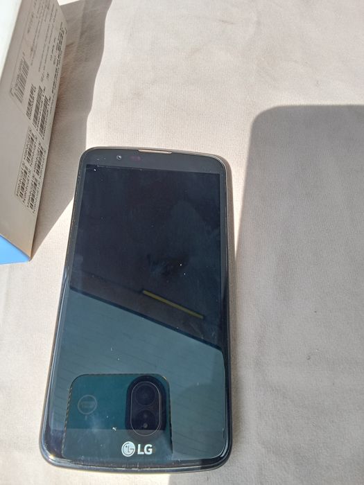 Смартфон LG K10 продам
