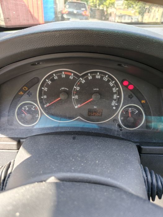 Vând Opel Meriva A